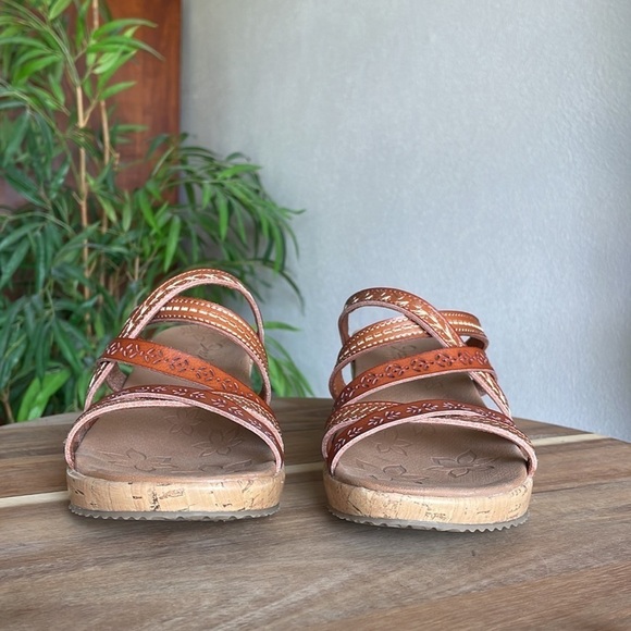 Skechers Sandals Womens Brown Tan Cork Wedges Platform Slip-Ons Strappy Summer - Picture 6 of 14